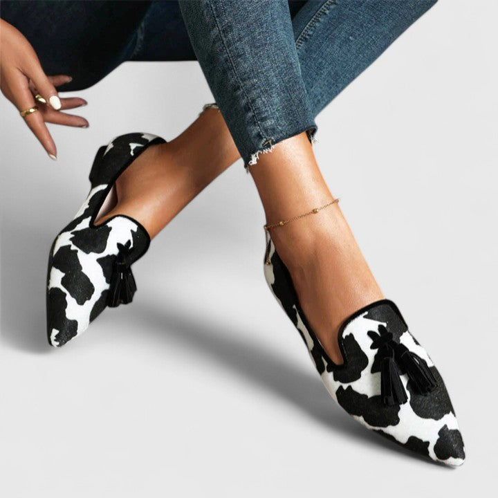 Dhreika | Smart Fit Loafers