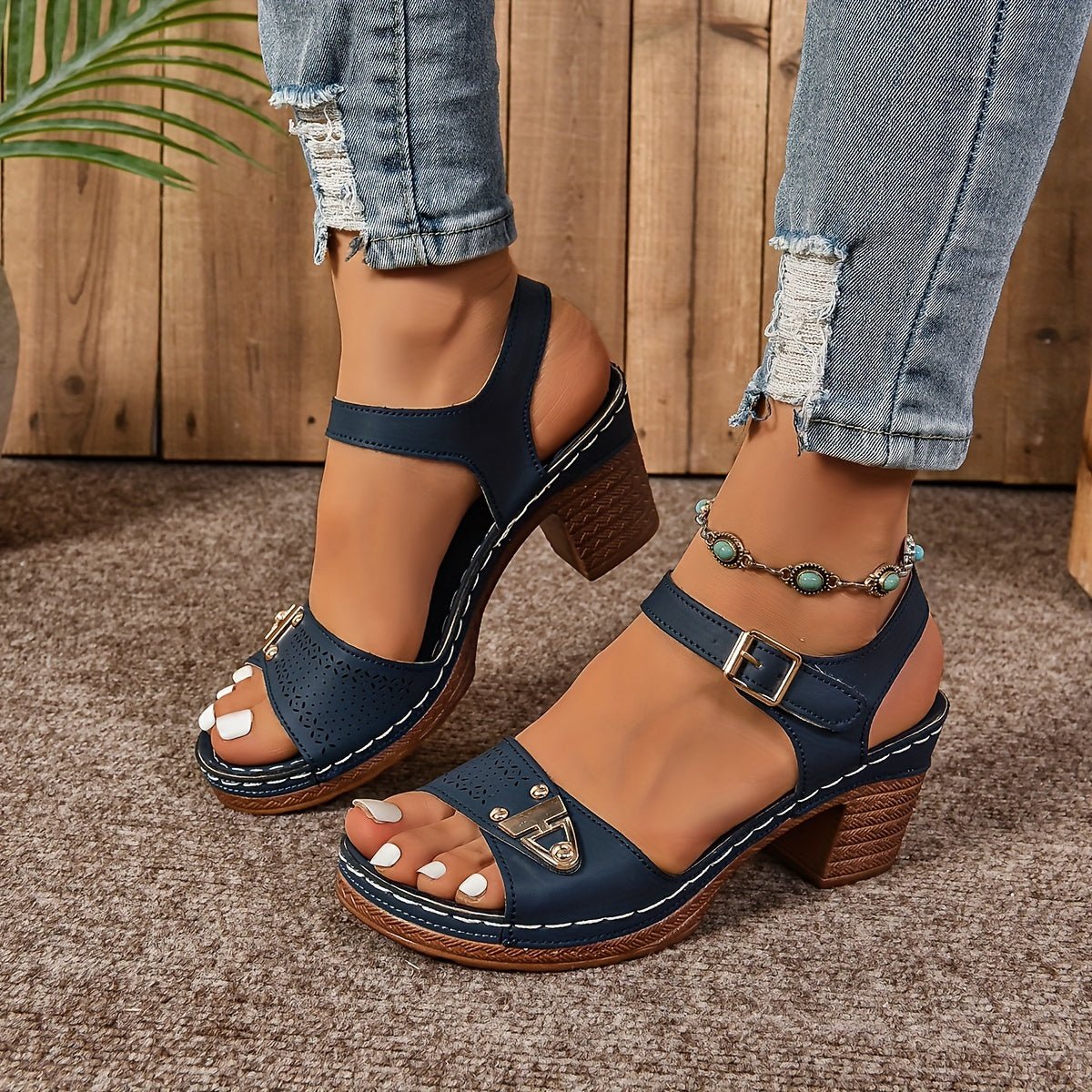 Evelyn | Cross-Strap Sandals Block Heel Platform Cushioned