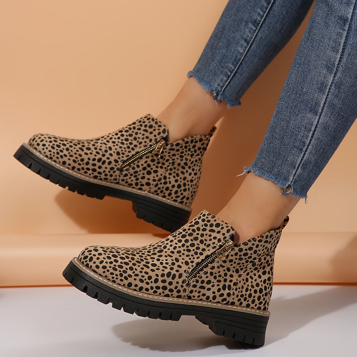 Raely | Orthopedic Boots