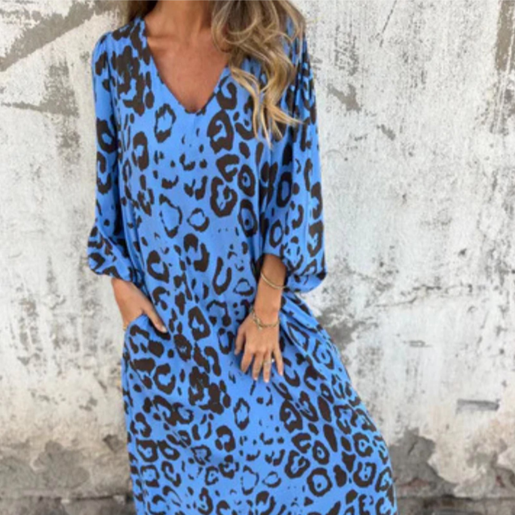 Aria | Plus Size Maxi Dress V-Neck Long Sleeve Leopard Print Casual